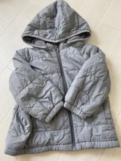 ユニクロ　軽くて暖かいジャンパー　100㎝