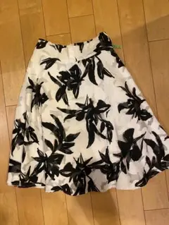 プールスタジオアリヴィエヴィヴィエ⭐︎スカートのサムネイル