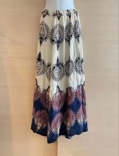 ペイズリー柄 ロングフレアスカート マキシ丈のサムネイル