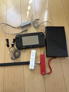 Wii U 本体 + Wiiリモコン（白・赤） ジャンク品