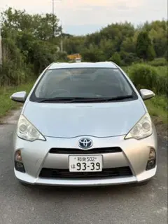トヨタアクア！純正エンジンスターター！車検長い！極上車！のサムネイル
