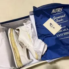 Item thumbnail for item 02af49ea-eb1d-4e3e-ad0a-a77f35e63715