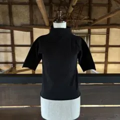 ハイネックtシャツ