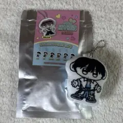 Item thumbnail for item 1af3fc2d-3560-4a54-b60f-48f0e4345479