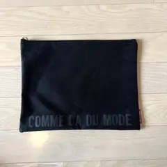 コムサデモード　マルチポーチ