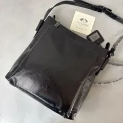未使用品✨PELLE BORSA ショルダーバッグ レザー ブラック チャーム