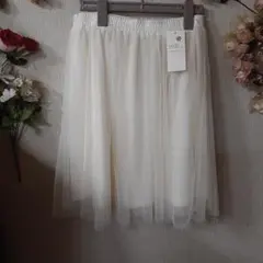 新品未使用タグ付き earth music&ecology チュールスカート