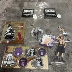ワンピース　onepiece アクリルスタンド　キーホルダー　アクリルチャーム