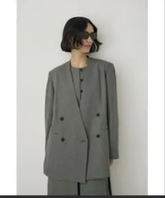 moussy ノーカラージャケット グレー ダブルボタンのサムネイル