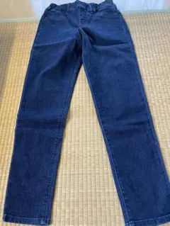 UNIQLOスキニージーンズ140センチ