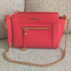 【美品】FURLA ショルダーバッグ 赤