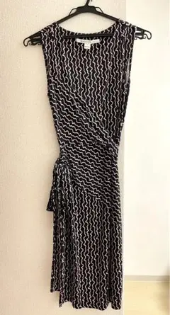 【極美品】ダイアンフォンファステンバーグ　ワンピース【未使用に近い】