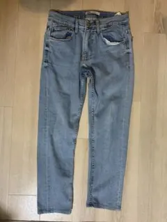 ZARA ジーンズ デニム ストレートデニム ジーパン レディース