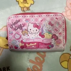 サンリオ　ハローキティ　キーケース　コインケース