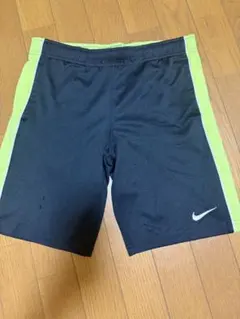 NIKE ハーフパンツ ショートパンツ ブラック×ライム