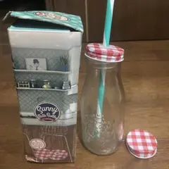 サニーミルクボトル 蓋付き ガラス瓶