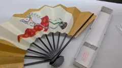 京都小丸屋住井の丙午柄の京扇子です。 伝統工芸品馬の絵柄 扇子 白い箱付き