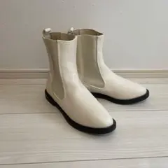 白ブーツ