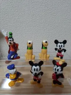 ディズニー陶器　置き物7点セット