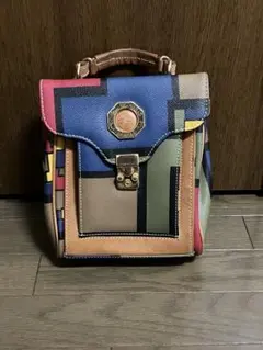 Double Fish レザーバック 本革 幾何学模様 マルチカラー 個性的