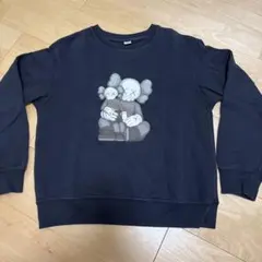 UNIQLO Kaws プリント トレーナー サイズ150