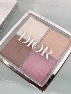 ❤︎ DIOR バックステージ パレット パウダー　 001 Universal