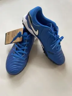 新品Nike ティエンポ レジェンド10アカデミー 22.5cmトレーニング