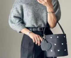 HOBIトートバッグ 黒バケツ型 バッグ ハート