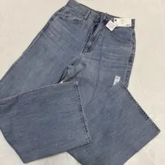 GU ハイウエスト　セミワイドジーンズ　M