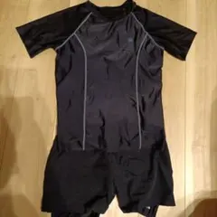 ジュニアサイズ　水着