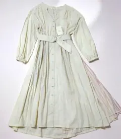 タグ付きNICE CLAUP明るいベージュ/オレンジ　七分袖　シャツワンピース