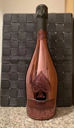 2025年最新】アルマンドロゼの人気アイテム - メルカリ