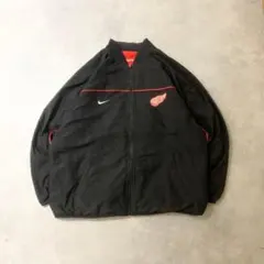 ナイキ古着NIKEトラックジャケット刺繍口ゴスウッシュブラックDB582のサムネイル
