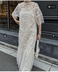 週末値下げ【新品未使用】I_am flower embroidery ワンピース