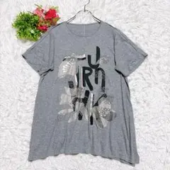 【TRUNK ヒロコ コシノ】半袖Tシャツ（38）グレー プリントデザインのサムネイル