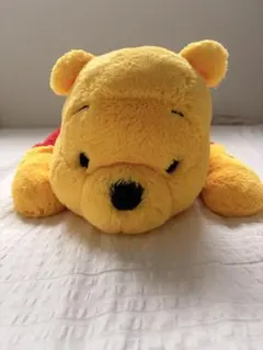 Disney Winnie the Pooh ぬいぐるみ 寝そべり