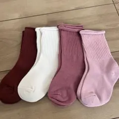 【新品未使用】ベビー靴下 4足セット