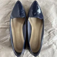 Odette e Odileネイビー ポインテッドトゥ フラット23.5cm