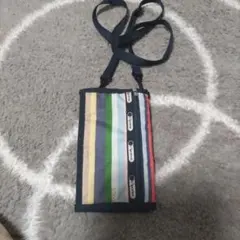 LeSportsacレスポートサック美品 サコッシュ財布