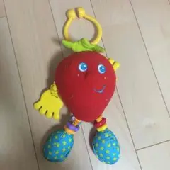 いちごのおもちゃのサムネイル