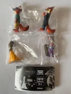 ズートピア　ニック＆ジュディコスチュームフィギュアコレクション全4種コンプリート