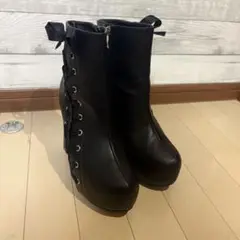 CS T&P サイド編み上げハイヒールブーツ