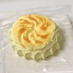 【クリーム感】海外スクイーズ　焼き色ロールパンDayDream食物系(タグ無し)