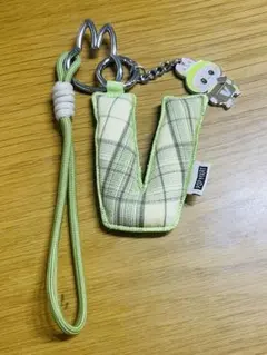 ラブブ　イニシャルキーリング　V