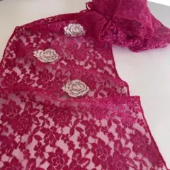 差し色に　レース　バラ刺繍　帯揚げ