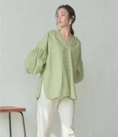 ボリュームスリーブシャツブラウス