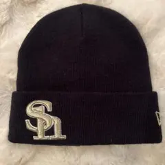 SL刺繍ロゴ ニット帽 New Era 新品タグ付き
