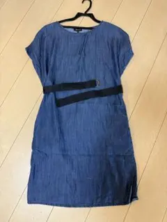 EMPORIO ARMANI デニムワンピース ベルト付きのサムネイル