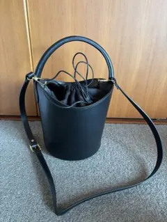 美品　MILOS ミロス　バケツ型　ショルダーバッグ