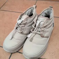 Item thumbnail for item 7fe61de3-70d8-417d-8147-1e761b72d632